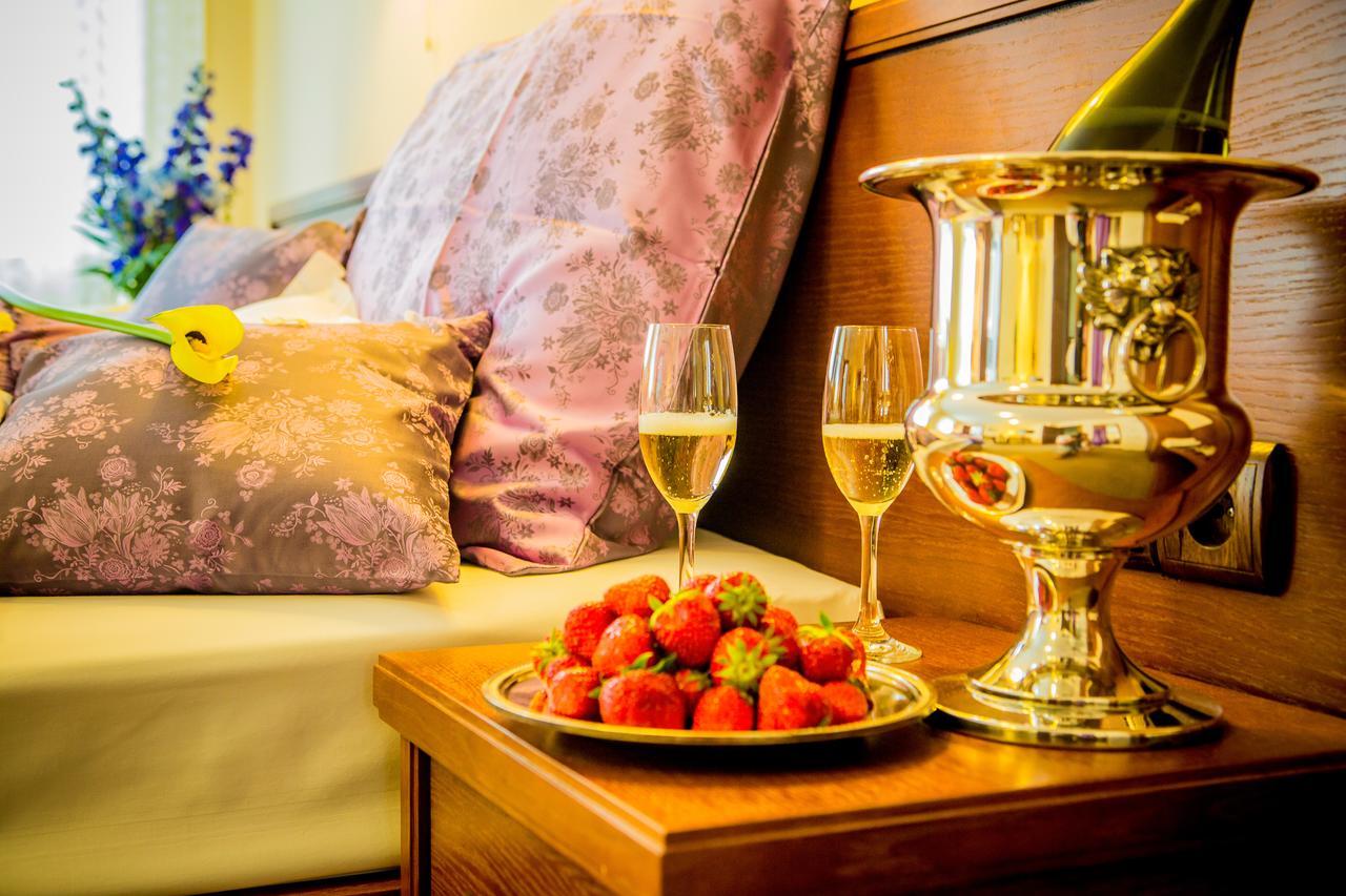 Manor House Otel Broumov Dış mekan fotoğraf